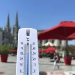 Canicule : 22 départements du centre et du sud-est en vigilance orange ce lundi.