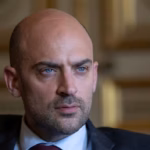 La France annonce l’expulsion de deux diplomates iraniens dans les prochains jours.
