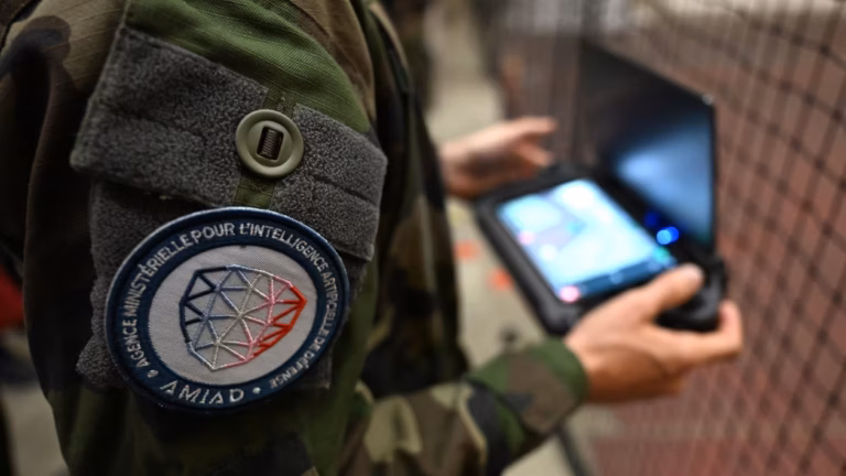 État d’avancement du projet Pendragon de l’armée française pour des robots IA.