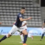 Medhi Tahrat, international algérien, annonce la fin de sa carrière à 36 ans.