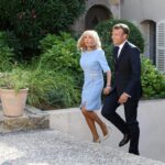 Couple présidentiel en vacances dans le Var : entre sports nautiques et controverses culturelles.
