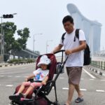 Singapour augmente ses aides à la natalité : chaque enfant recevra près de 70.000 dollars.