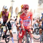 Pogacar remporte la Vuelta 2026 avec une performance exceptionnelle en montagne.
