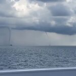 Double trombe marine observée au large de la baie de Seine lors des orages en Normandie.