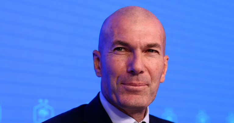 Zinédine Zidane et l’Algérie : une relation marquée par des tensions historiques.