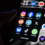 Interdiction des réseaux sociaux aux enfants : un référendum en France envisagé ?