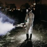 Opération démoustification lancée dans une commune près de Lyon après un cas de dengue détecté.