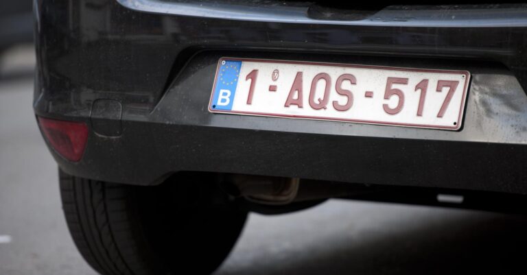 Les immatriculations de voitures neuves en France enregistrent une baisse significative.
