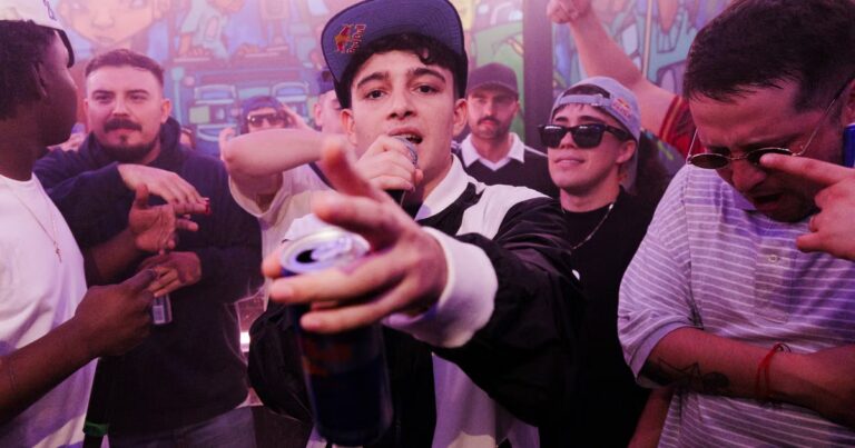 Au Chili, les battles de freestyle connaissent un regain d’intérêt parmi les jeunes.