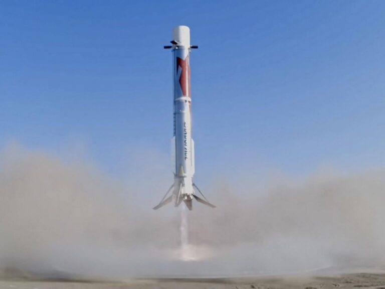 Chine : LandSpace réussit la récupération du premier étage de sa fusée Zhuque-3