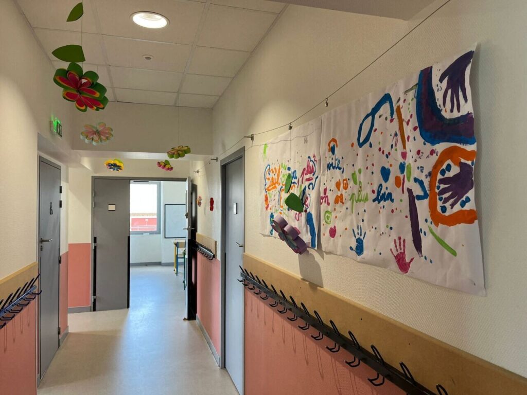 Centre de loisirs près de Marseille touché par la gale avant la rentrée scolaire.
