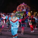 Le Corso de la Lavande à Digne-les-Bains présente un défilé nocturne innovant.