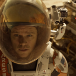Une sonde filme le paysage martien où se termine le périple du personnage de Matt Damon.