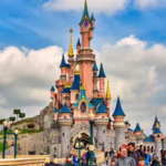 Disneyland Paris : un modèle économique pour le secteur du tourisme en France