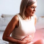Des médecins découvrent une masse intestinale anormale chez un patient ayant vomi pendant 60 ans.