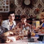 « Netflix annonce une adaptation en série de « La vie est un long fleuve tranquille » »