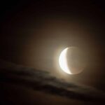 Éclipse lunaire visible vendredi : horaires et zones de visibilité détaillés.