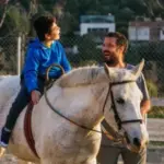 Équi-handi : Les chevaux comme outils d’inclusion pour les personnes en situation de handicap