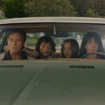 « La Fin d’Oak Street : Anne Hathaway explore un mélange de genres avec des dinosaures »