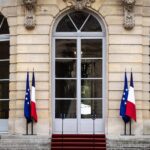 Deux suicides à Matignon soulèvent des questions sur l’atmosphère de travail au sein du gouvernement.