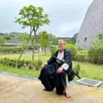 Suisse au Japon : un expert en arts martiaux se considère toujours comme débutant malgré sa ceinture noire.