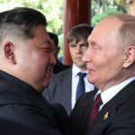 Missiles russes frappent Kiev, entraînant plusieurs victimes civiles dans la guerre en Ukraine.