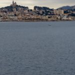 Un octogénaire retrouvé mort dans une calanque du Frioul, enquête en cours.