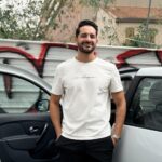 Mohamed génère plus de 3000 euros en louant ses voitures à Marseille cet été.
