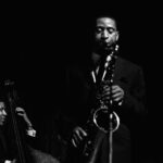 Les années jazz de Steve Schapiro : exploration des racines culturelles américaines avant Baldwin.