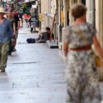 Avignon : la Ville interdit l’occupation prolongée de l’espace public et les attroupements.