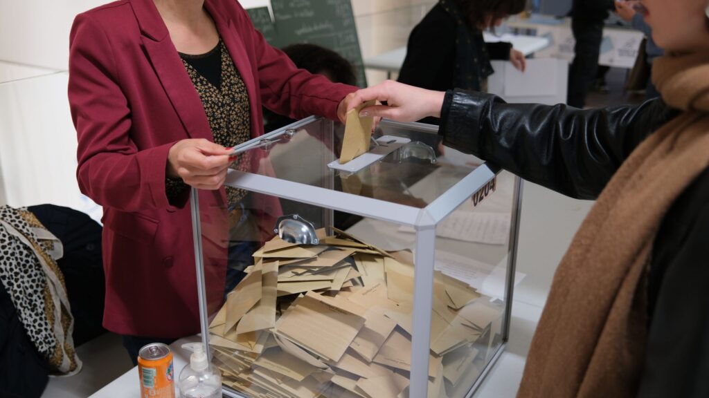 Examen des recours contre les résultats des municipales à Marseille le 24 septembre.