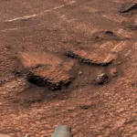 La NASA découvre un paysage mystérieux en forme de miel sur Mars grâce au rover Curiosity.