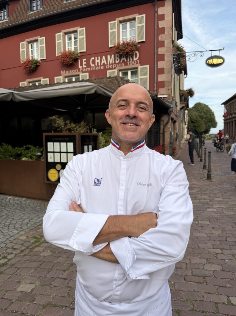 Gilles Pudlowski analyse les tendances culinaires actuelles en France et leurs implications.