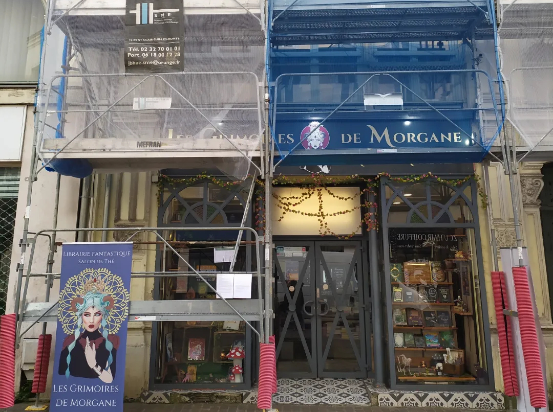 Crise de financement pour une librairie de Rouen face à la baisse des prêts