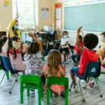 Violences périscolaires : le ministre de l&rsquo;Éducation présente un nouveau questionnaire.