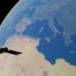Datacenters spatiaux : tensions croissantes entre Elon Musk et Jeff Bezos sur l’accès aux ressources.