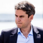 Présidentielle 2027 : Gabriel Attal annonce une réforme institutionnelle sur la décentralisation et la justice.