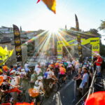 Plus de 10 000 cyclistes participent à l&rsquo;étape du Tour de France au Ventoux.