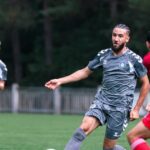 Le Puy bat Bastia après un penalty manqué et un carton rouge dans un match disputé.
