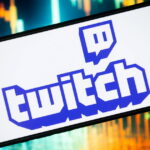 Twitch utilise le contenu des streameurs pour entraîner l&rsquo;IA générative d&rsquo;Amazon.