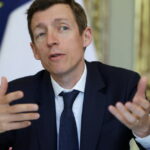 Rentrée scolaire : 10 millions d&rsquo;élèves interrogés sur les violences sexuelles, annonce le ministre.