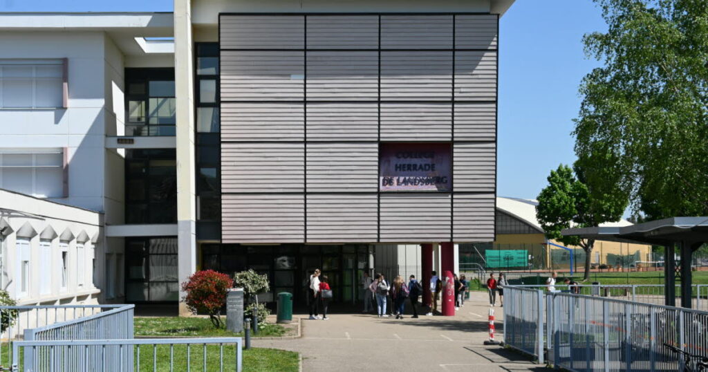 Pétition au collège de Rosheim pour la création d’une classe supplémentaire.