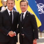 Coopération militaro-industrielle : Emmanuel Macron en Suède pour des discussions officielles.