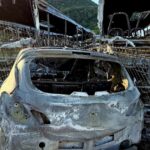 Six autocars détruits par un incendie à Vif, enquête en cours sur les causes.