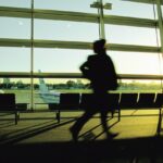 Le tourisme d’affaires en France reprend, mais reste en deçà des niveaux de 2019, selon l’Insee.