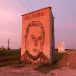 Cards Against Humanity propose un monument pour honorer Elon Musk aux États-Unis.