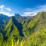 Les 8 randonnées incontournables de La Réunion pour les amateurs de nature.