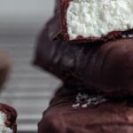 Recettes de barres glacées maison : 15 idées faciles pour se rafraîchir cet été.