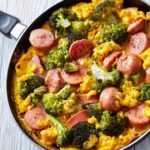 Recette d&rsquo;omelette aux brocolis et saucisses : un plat nutritif et facile à préparer