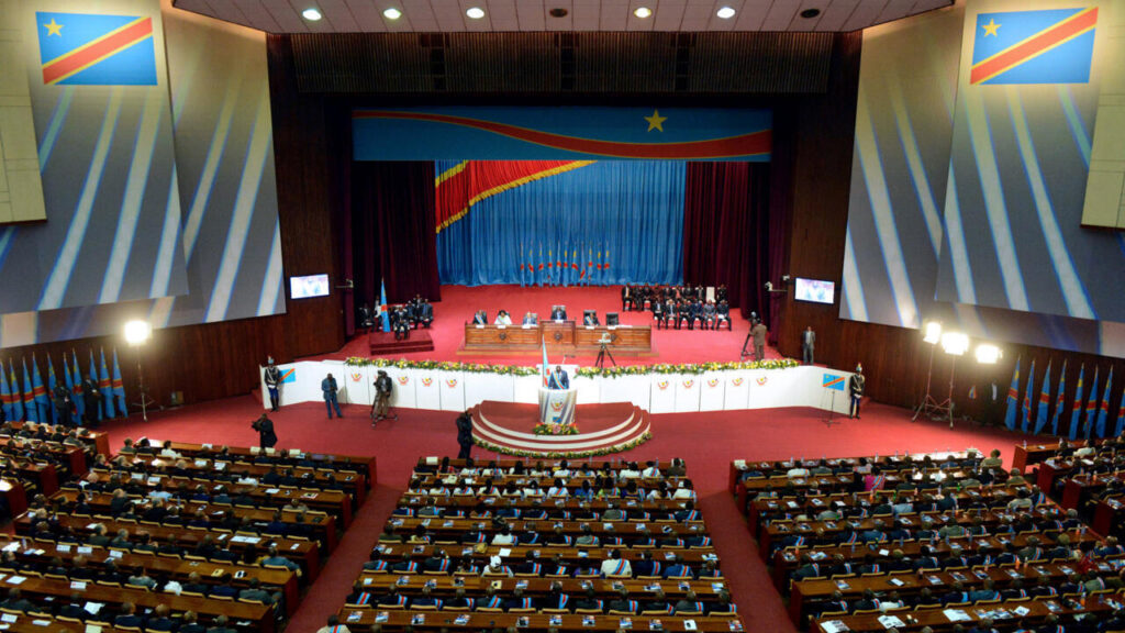 Référendum en RDC : Débat sur la loi favorisant l’expression populaire en démocratie